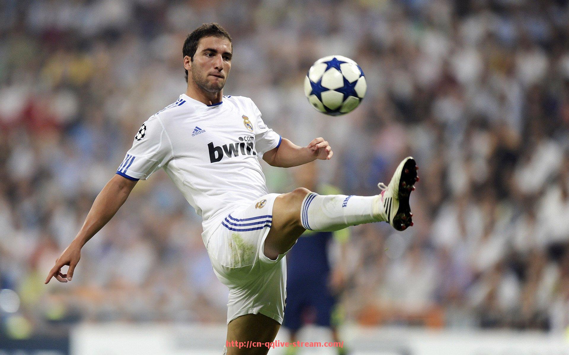 企鹅直播-中超联赛战绩排名及各队成绩对比分析